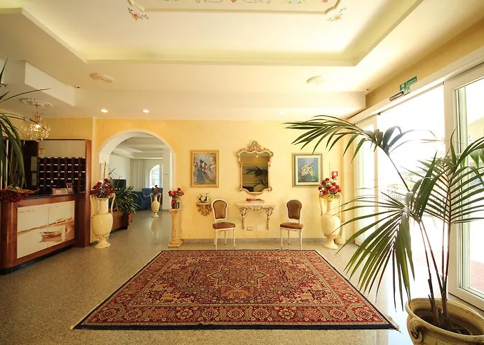 Rosa Maria Elite Hotel 3*