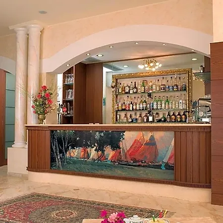 Rosa Maria Elite Hotel 3*